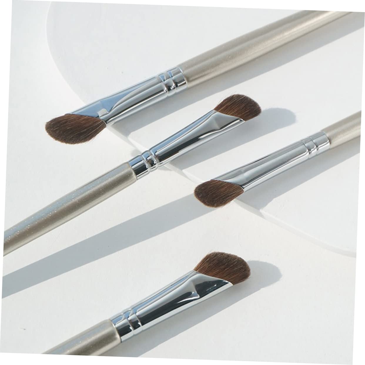 Beavorty 5 Set Di Pennelli Angolati Ergonomici Per Il Contorno Del Naso Ombretto Accessorio Per Il Trucco Sicuro E Delicato Sulla Pelle 4 Pezzi * 5