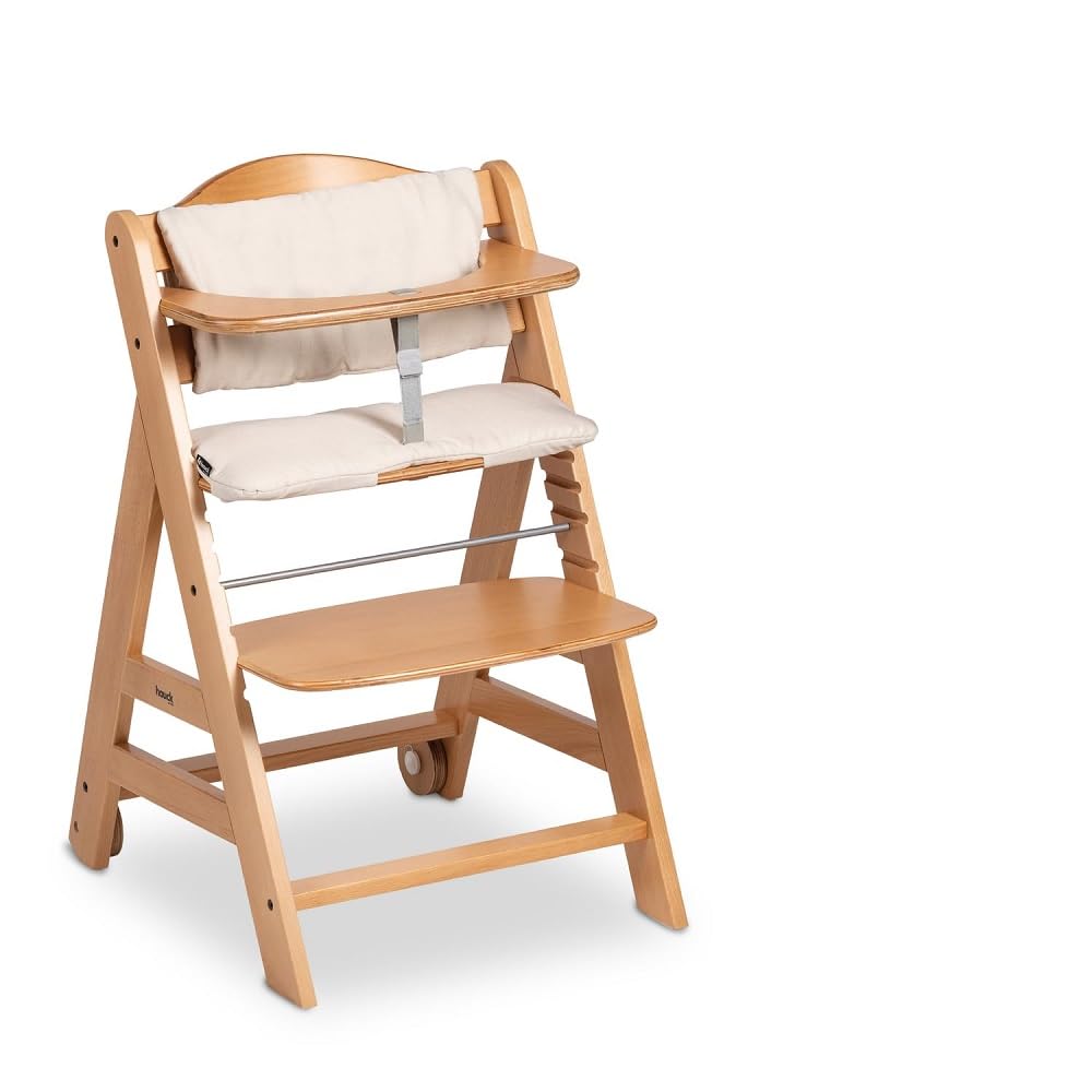 Hauck Beta+ Mitwachsender Holzhochstuhl Set mit Rädern, Buche, Sitzkissen, Essbrett, Schutzbügel, 5-Punkt-Gurt, ab 6 Monaten bis 90 kg