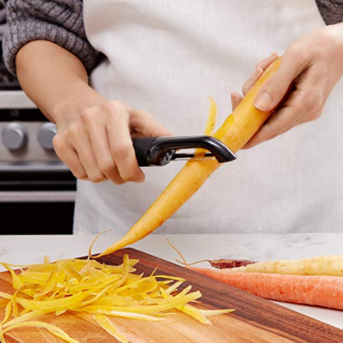 Image of OXO Good Grips Swivel Peeler