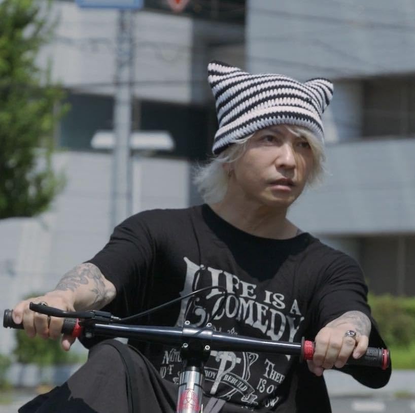 Amazon.co.jp: HYDE 着用スタイル ネコ耳ニット帽 ボーダー 白×黒 6or9