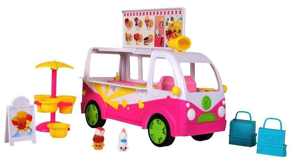 Series 3 Scoops Ice Cream Truck Playset