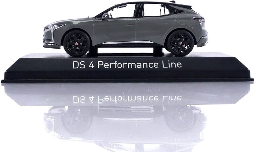 ノレブ 1/43 DS4 パフォーマンスライン 2021 (ラッカーグレー) Amazon.co.jp: ノレブ 1/43 DS4 パフォーマンスライン 2021 ラッカー