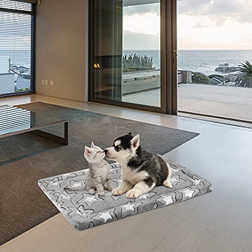 EMPSIGN Dog Crate Pad - Reversible Kennel Mat (Cool & Warm), Machine Washable, Cozy Star Pattern Sleeping Pad for Small Medium Large Dogs, All-Season Pet Bed, Suitable for 24"x18" Dog Crate, Grey - Image 5