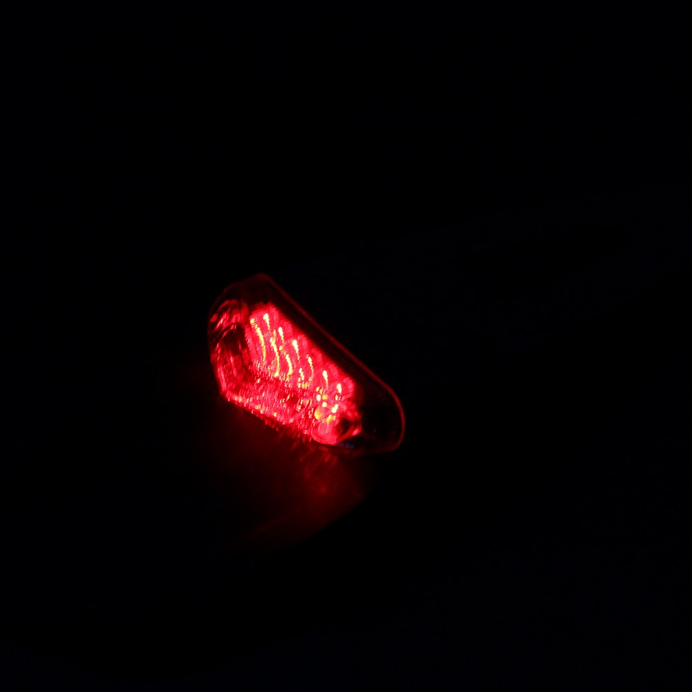 Feu Stop, Keenso Feux de Frein Arrière Rouge Lumière Moto pour Garde-Boue LED Triangle Lampe de Recul Plaque D'immatriculation Universel