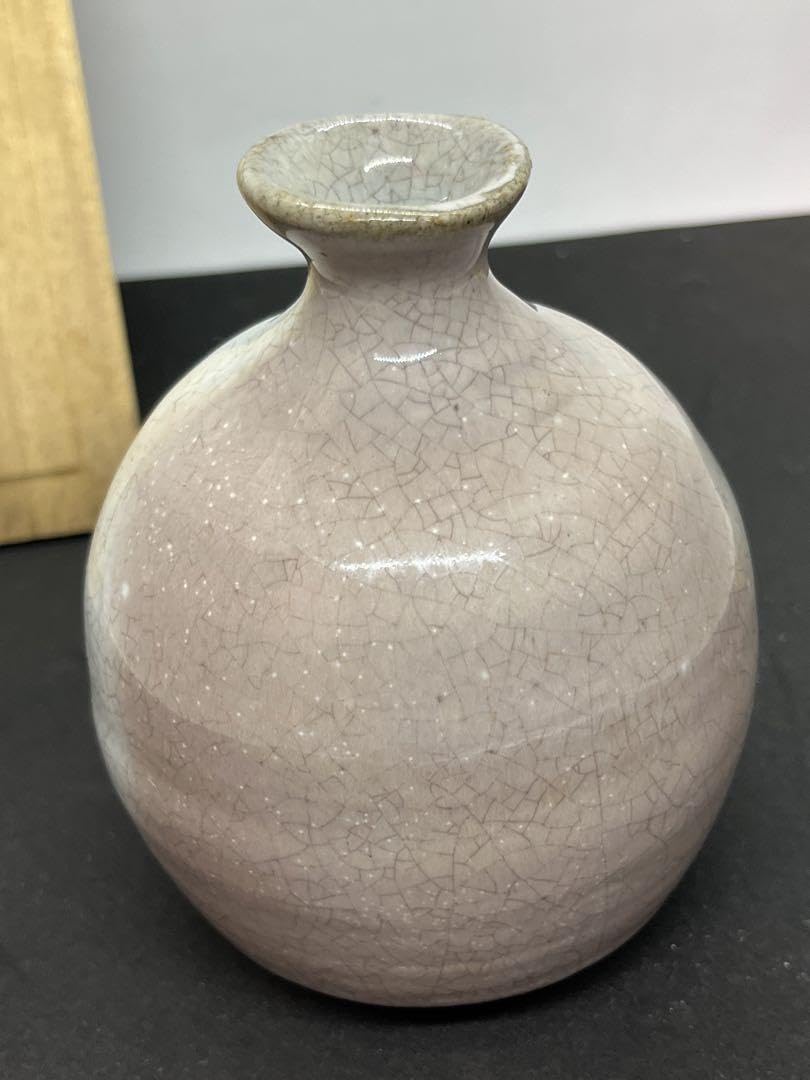 岡田窯8代当主 萩焼 岡田裕 徳利 一輪挿し 山口県県指定無形文化財 Amazon.co.jp: 岡田窯8代当主 萩焼 岡田裕 徳利 一輪挿し 山口県