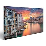 Tableau Tableaux sur toile Venise. Image du Grand Canal à Venise avec la basilique Santa Maria della Salute en arrière-plan. UGK