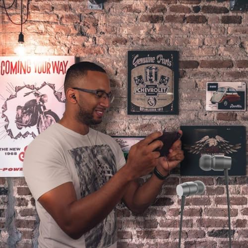 Orzly PACK ESENCIAL de Accesorios para Nintendo Switch [Incluye: Protectores de Pantalla, Cable USB, Funda para Consola, Estuche Tarjetas de Juego, Funda Comfort Grip, Auriculares] – NEGRO - imagen 6