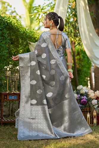 Image of SWORNOF Women's Pure Silk Saree With Blouse Piece