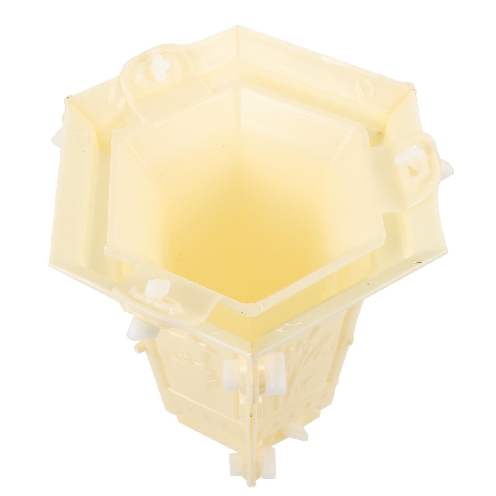 Moule plastique pots 22 cm pour sauver vos succulentes chez vous