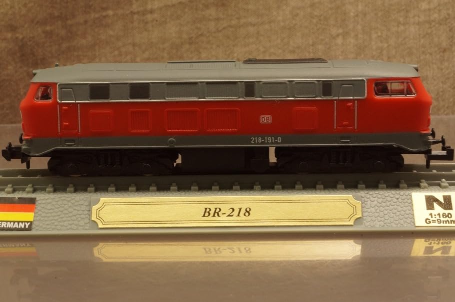 Amazon.co.jp: ドイツ国鉄 BR218形汎用ディーゼル機関車 1/160