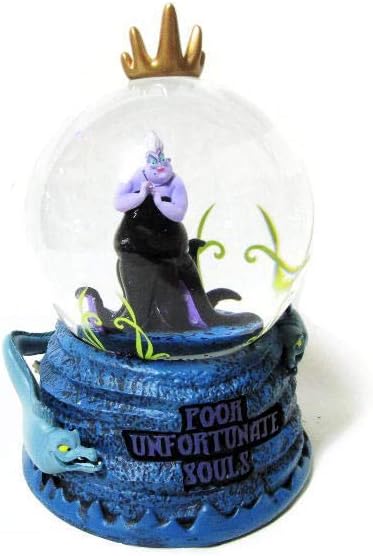 Amazon Co Jp リトルマーメイド アースラ スノーグローブ スノードーム ヴィランズ 悪役 ディズニーテーマパーク限定 Ursula Snowglobe おもちゃ