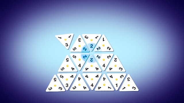 Golia Triominos The Original Tour Edition - Gioco Da Tavolo In Scatola Di Metallo, Domino Triangolare, 2-4 Giocatori, 6+ Anni - 4