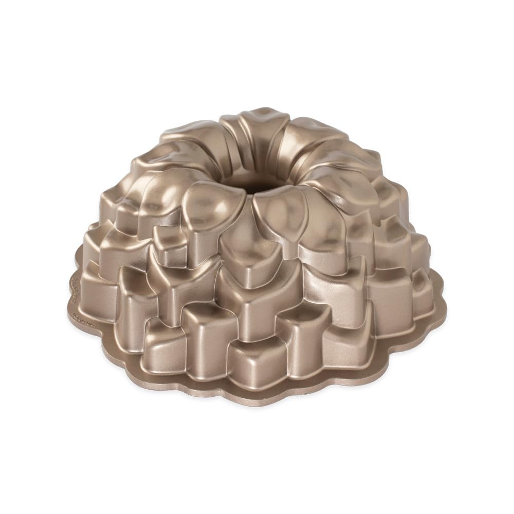 Amazon.com: Nordic Ware Blossom Bundt Pan ,Toffee: Home & Kitchen