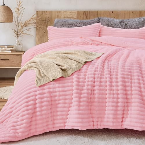 Image of Sasttie King Comforter Set 3 Pieces - Super Soft Fleece Comforters King Size, 1 Luxury Warm Fuzzy Marshmallow Comforter with 2 Pillow Cases, Faux Fur Down Alternative Bedding Set, Pink