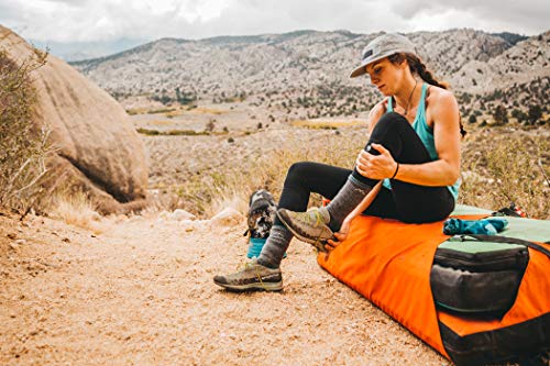 Image of Darn Tough Women's Hiker Boot Midweight Sock (Style 1907) -