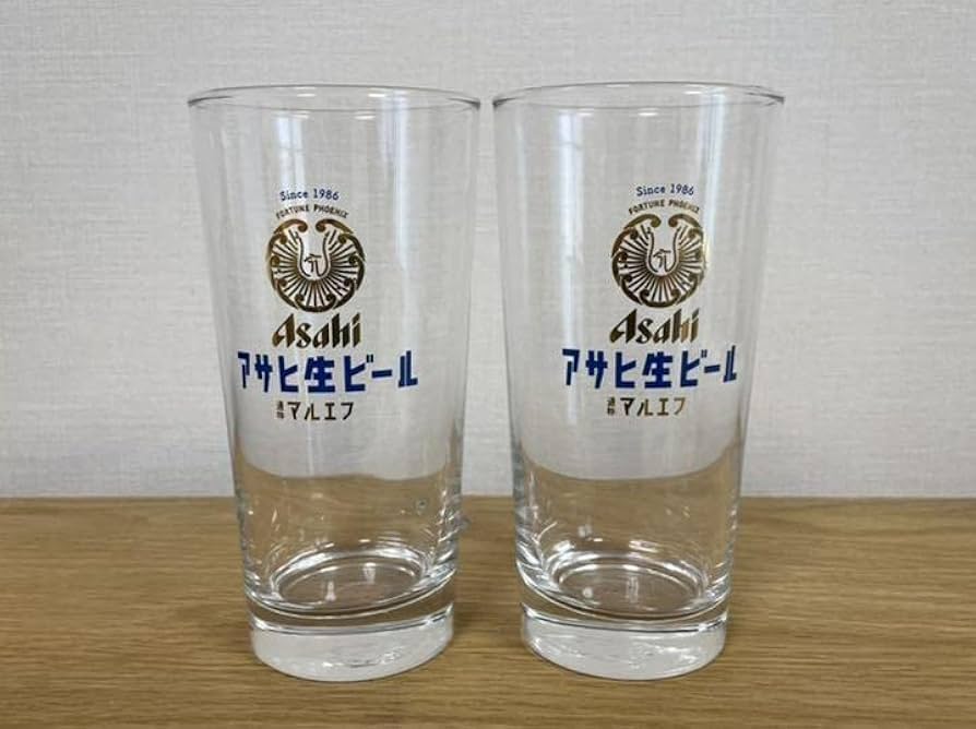 キュヒョン ビールビール生ビールグラス テヒョンさんはイラストにしても美しい、はず、絶対❗️ | chamomile