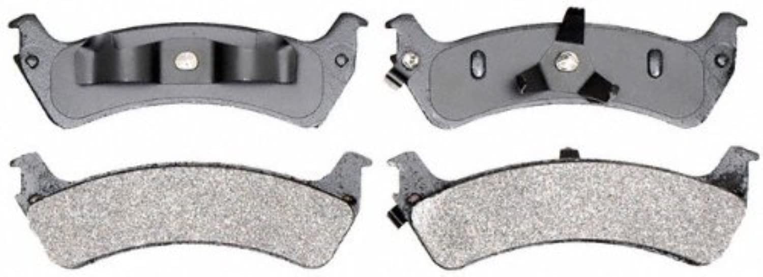 Photo 1 of Raybestos SGD667M Semi-Metallic Disc Brake Pad Set