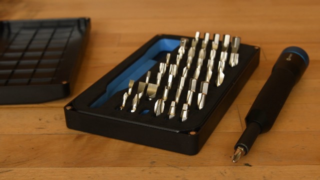 Jeu De Tournevis De Précision 16 En 1, Mini Tournevis De Montre Pour La Réparation De Lunettes Et De Montres Petit Tournevis 96550525