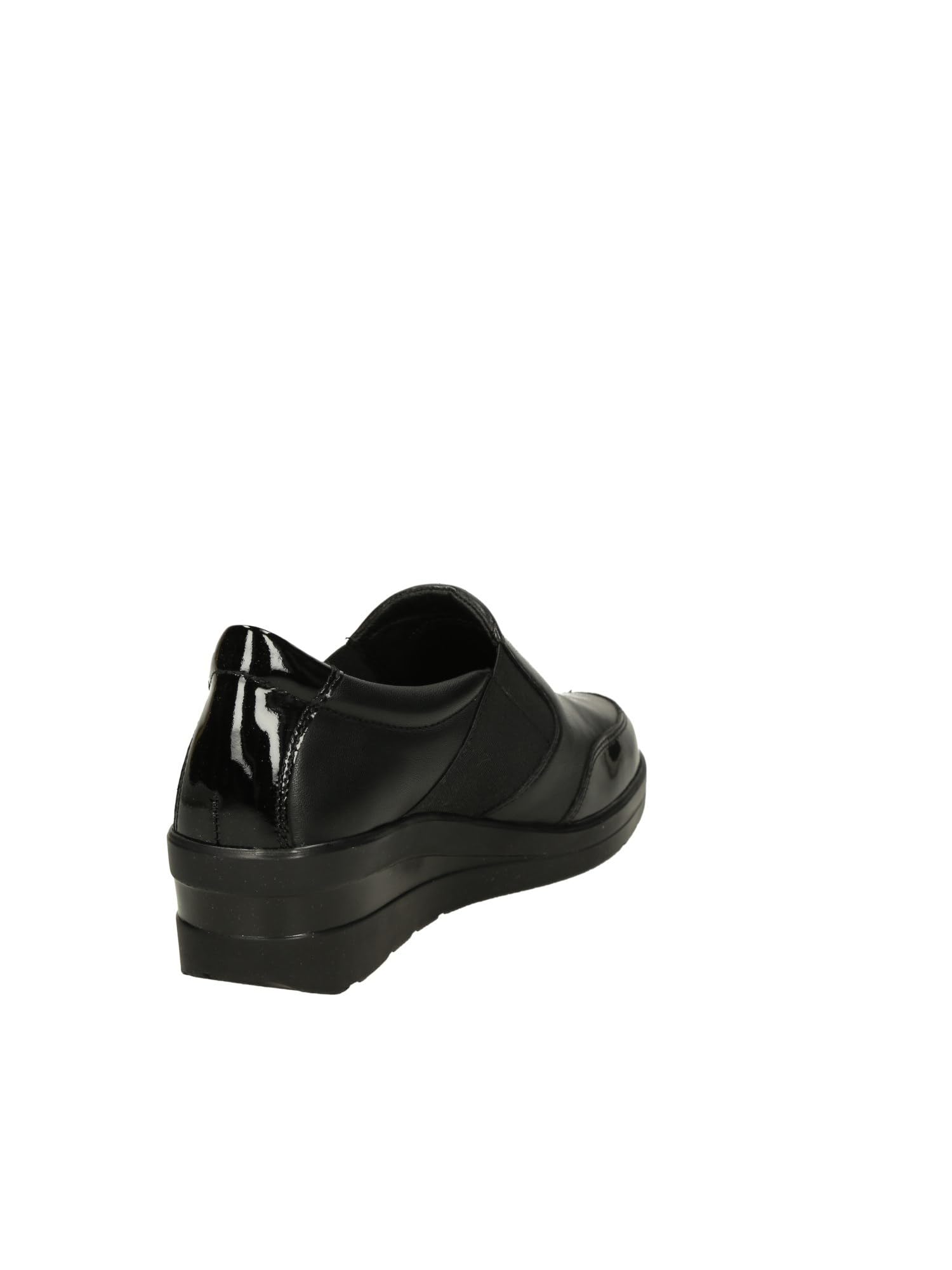 Valleverde Mocassini Donna 36200A in Pelle Nero Modello Casual. Una Calzatura Comoda Adatta per Tutte Le Occasioni. Autunno-Inverno 2022
