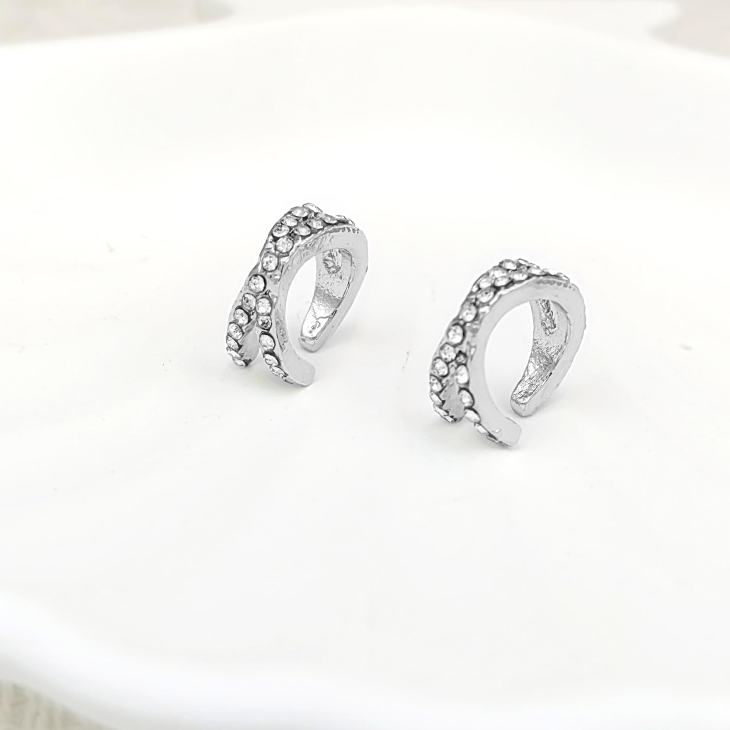 2Pcs Silver Ear Cuffs Non Piercing Adjustable Cuff Earrings for Women Cubic Zirconia Clip On Cartilage Helix Conch Fake Earrings Hypoallergenic - Image 4