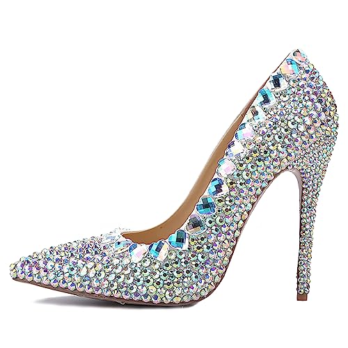 Bouche peu profonde et strass scintillants sur ces escarpins de fête de mariage pour femmes