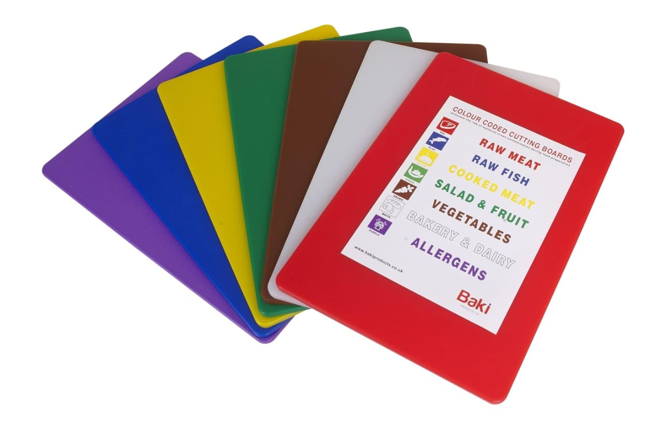 BAKI Professionelles Kunststoff-Schneidebrett-Set, 7-teilig, farbkodiert, 450 mm x 300 mm, mit und ohne Gestell (mit Gestell)
