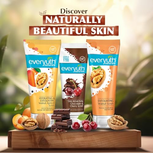 Image of Everyuth Naturals Tan Removal Chocolate & Cherry Scrub, Paraben Free, with Walnut Shell, 7g Each - Pack of 10 Pouches
