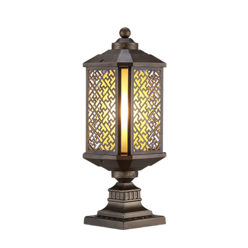 Luminaire de cour étanche pour illuminer vos soirées de jardin en famille
