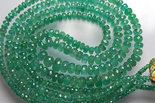 Natural green emerald en lot de 2 rangs facettés 3-7mm pour offrir un cadeau d'anniversaire rare