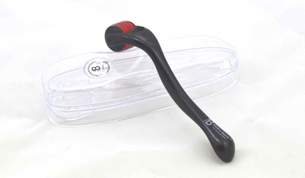 Derma Kit- Infinitive Beauty Professional Titanium Microneedle 540 Derma Needle Roller + 30ml Skinapeel Collagen Serum- Treating Acne Scars, Skin, Hair Loss, Wrinkles, Blackheads, Lines, Sun Damaged, Ageing- Daily Care Product, Reducing Blemishes Scars Potholes Cellulite Stretchmarks Uplifting Whitening Regeneration. Home Use- Choose Size Of Roller (1.0mm + 30ml Skinapeel Serum)