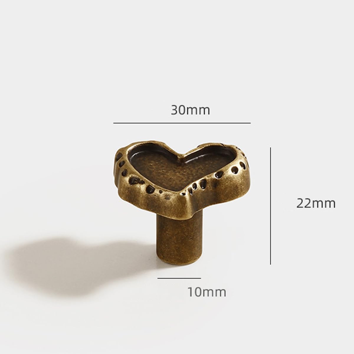 Antique Brass Heart Cabinet Knobs - Gold Hammered Drawer Pulls & Handles, Vintage Solid Metal Decorative Hardware for Boho Nursery Dresser, Kitchen Cupboard, Bathroom Vanity