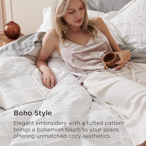 Bedsure Boho Duvet Cover Queen Size - White Breathable & Soft Boho Bedding, Machine Washable Comforter Cover for All Seasons, Includes 1 Duvet Cover 90"x90" with 2 Pillow Shams & Zipper Closure 01 - White (No Comforter) Queen (90" x 90") image 5 of 9 B08CXRHJZD