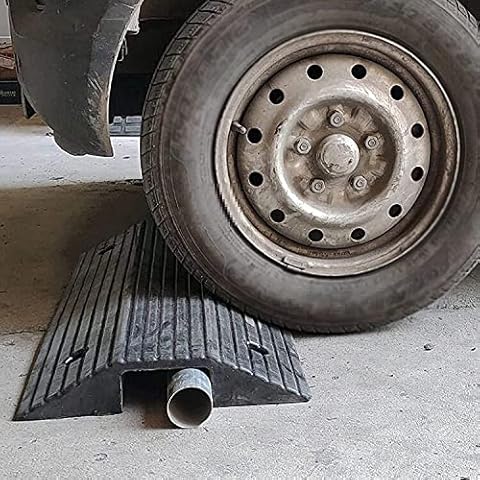 HJZHBSX Curb Ramps for Car Forklifts Trucks, Heavy Duty Rubber Ramps for Door Threshold, Non-Skid Wheelchair Ramp Stable Bridge Transition Ramp (Size : 80x50x10cm/31.5x19.7x3.1in) Cover