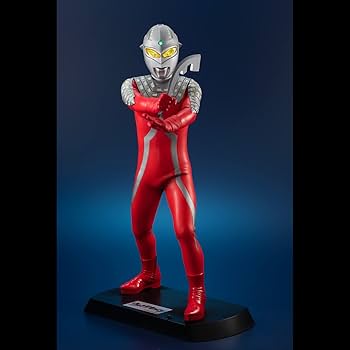 Amazon.com: Megahouse - Ultimate Article Ultraseven Figure : Toys