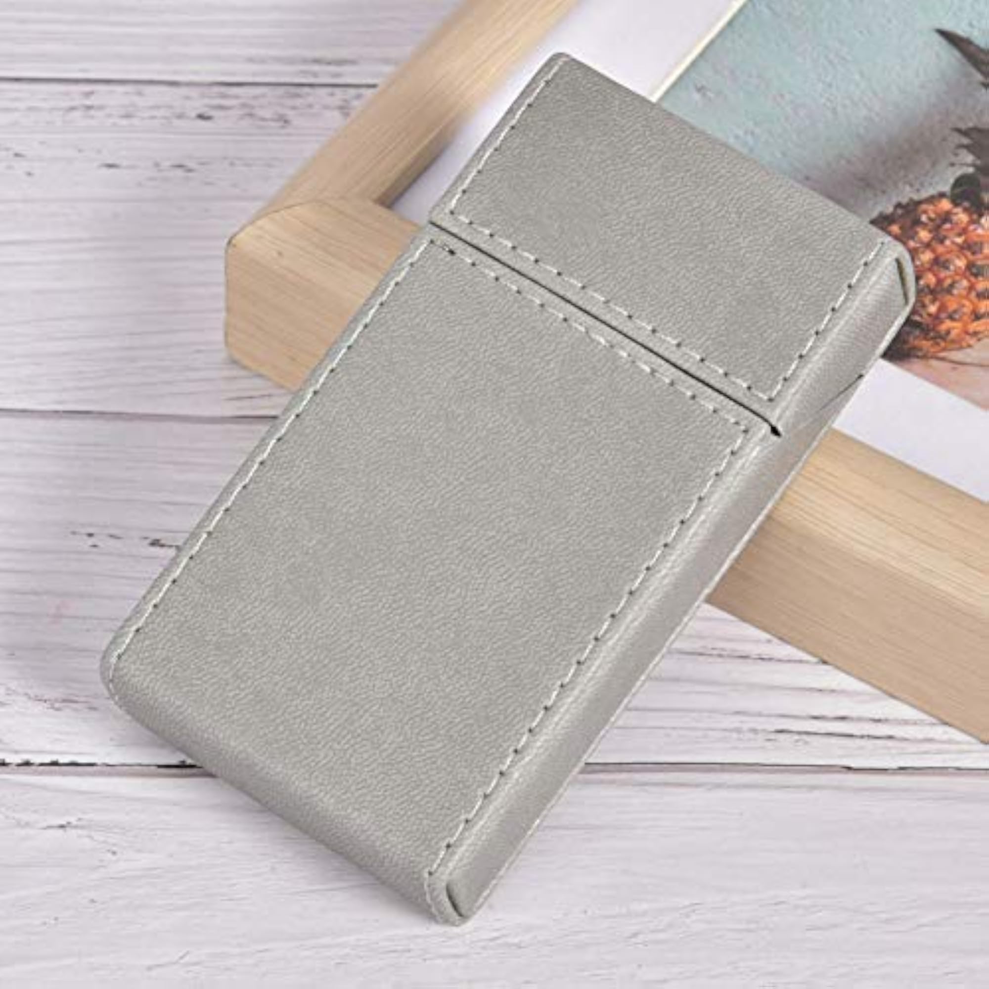 Portable PU and Flocking Cigarette Case, Magnet Flip Cover