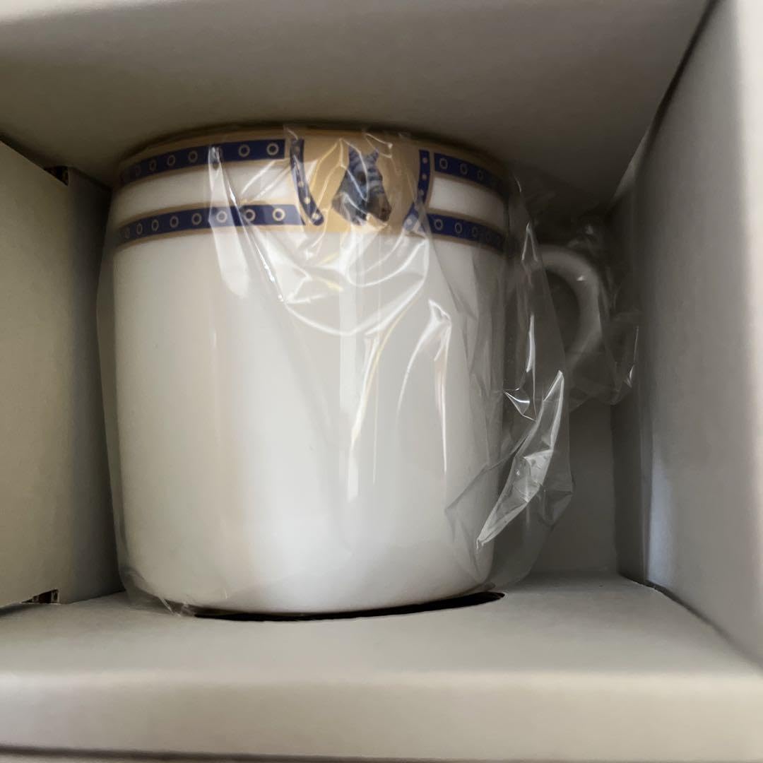 Amazon.co.jp: ヒシミラクルのG1優勝記念のティーカップ&ソーサー  