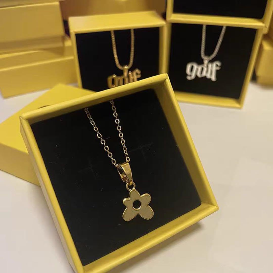 Amazon.co.jp: GOLFWANGフラワーネックレス : Clothing, Shoes & Jewelry