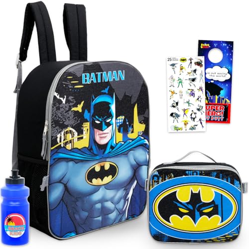 DC Comics Mochila Batman com conjunto de lancheira – Pacote com bolsa escolar de super-herói de 40,6 cm, lancheira, garrafa de água, adesivos, mais | Mochila Batman para meninos, crianças