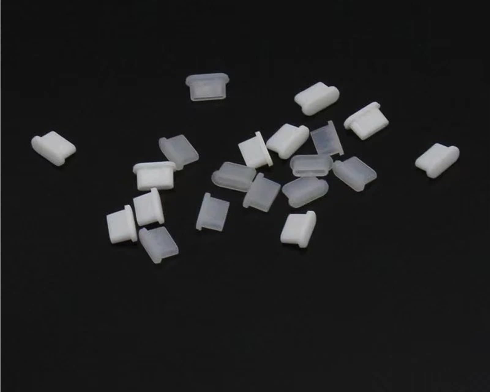 200 Piezas de Enchufe Tipo C, Tapa Antipolvo de Silicona, Base Hembra USB Tipo C, Cubierta de Puerto de Carga de teléfono móvil, tapón de Goma Suave(Black)