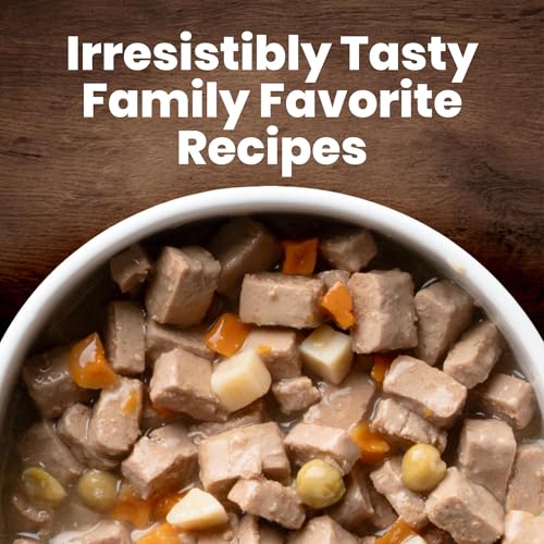Blue Buffalo Family Favorite Recipes Sunday Chicken Dinner in Gravy Natural Wet Dog Food for Adult Dogs, Grain-Free Recipe with Natural Ingredients, Vitamins & Minerals, 12.5-oz. Can (12 Count)