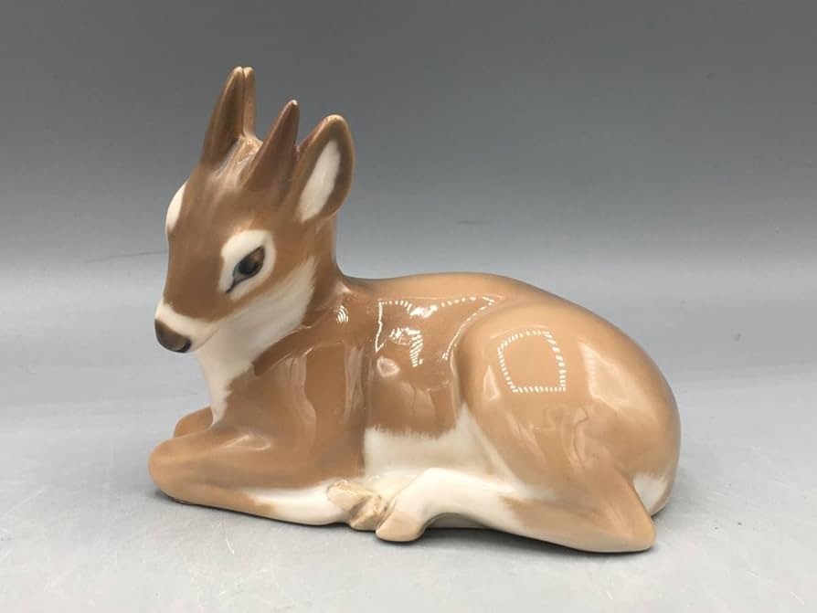 陶器 シカ 置物 ロイヤルコペンハーゲン フィギュリン ベビーファウン 小鹿 鹿 陶器 シカ 置物 ロイヤルコペンハーゲン フィギュリン ベビー