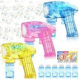 Impermeable 360° y Diseño resistente: La pistola de burbujas está fabricada en material ABS, con una estructura sólida y una superficie suave sin bordes afilados, permitiendo a los niños jugar de forma segura. El diseño impermeable 360° evita que la solución de burbujas de jabón se derrame sobre las manos durante la carrera o el salto, y previene manchas en las manos y la ropa.