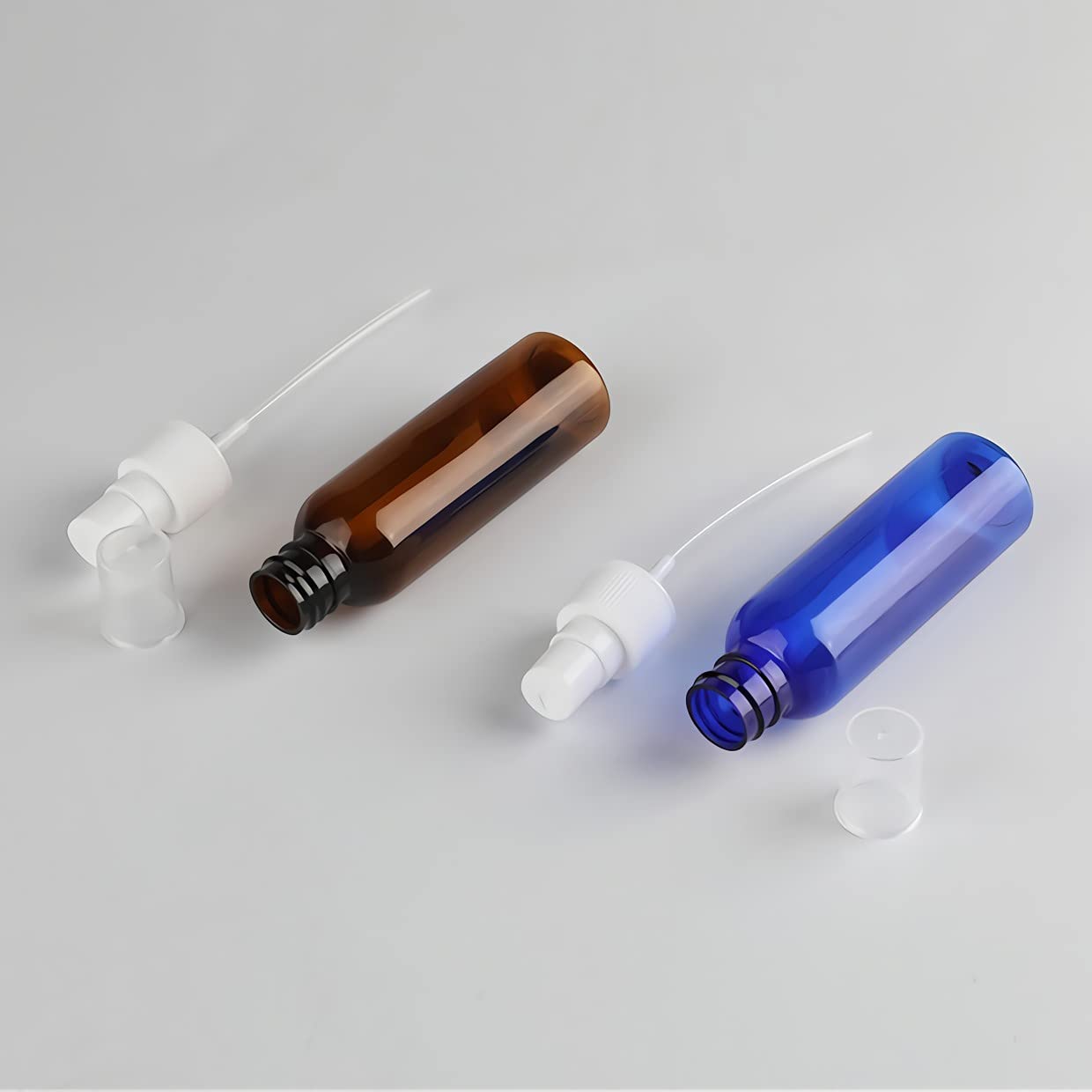 48 Stück Leer Kunststoff 60ml Braun Sprühflasche Klein mit Transparent Feinen Nebel Sprühpumpe, Reiseflaschen Zerstäuber Pumpflasche Parfumzerstäuber für Wasser