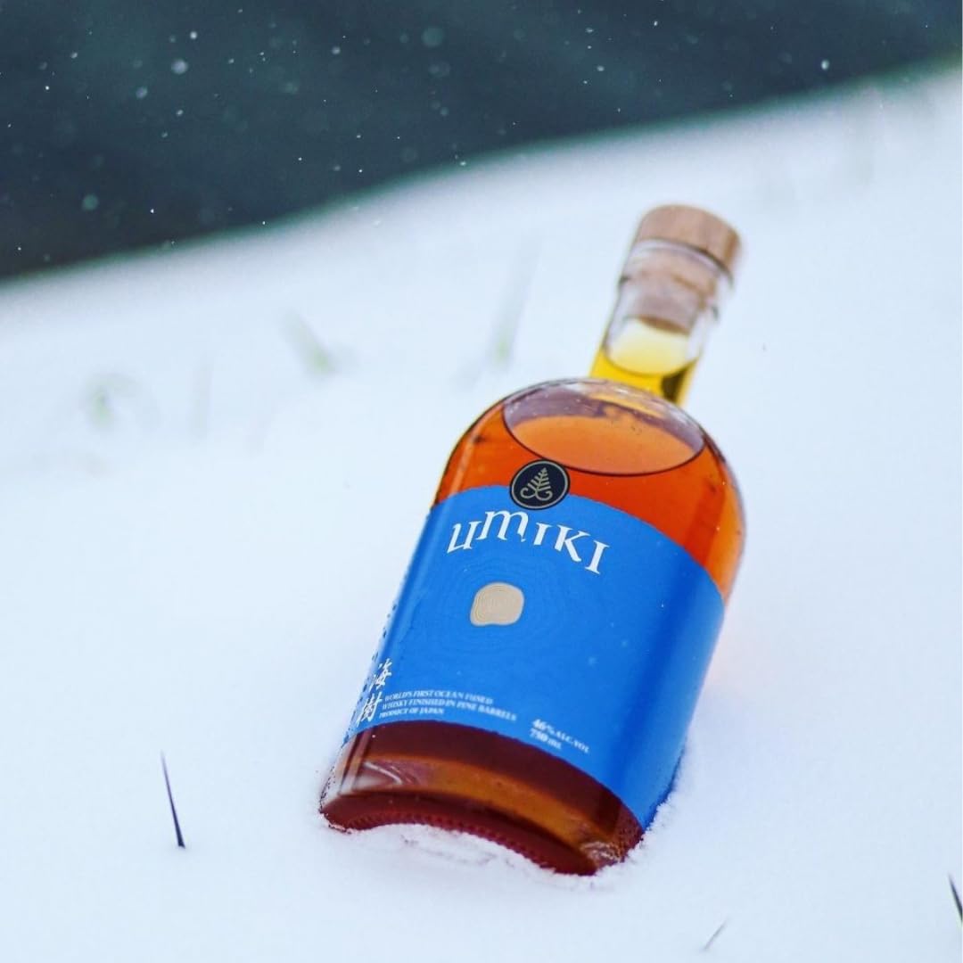 Whisky Umiki Japonês Blend Sem Filtragem Finalizado Barris de