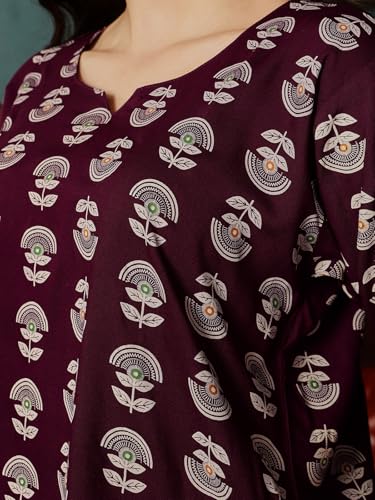 Image of Clovia Women's Rayon Printed Top & Pyjama Set
