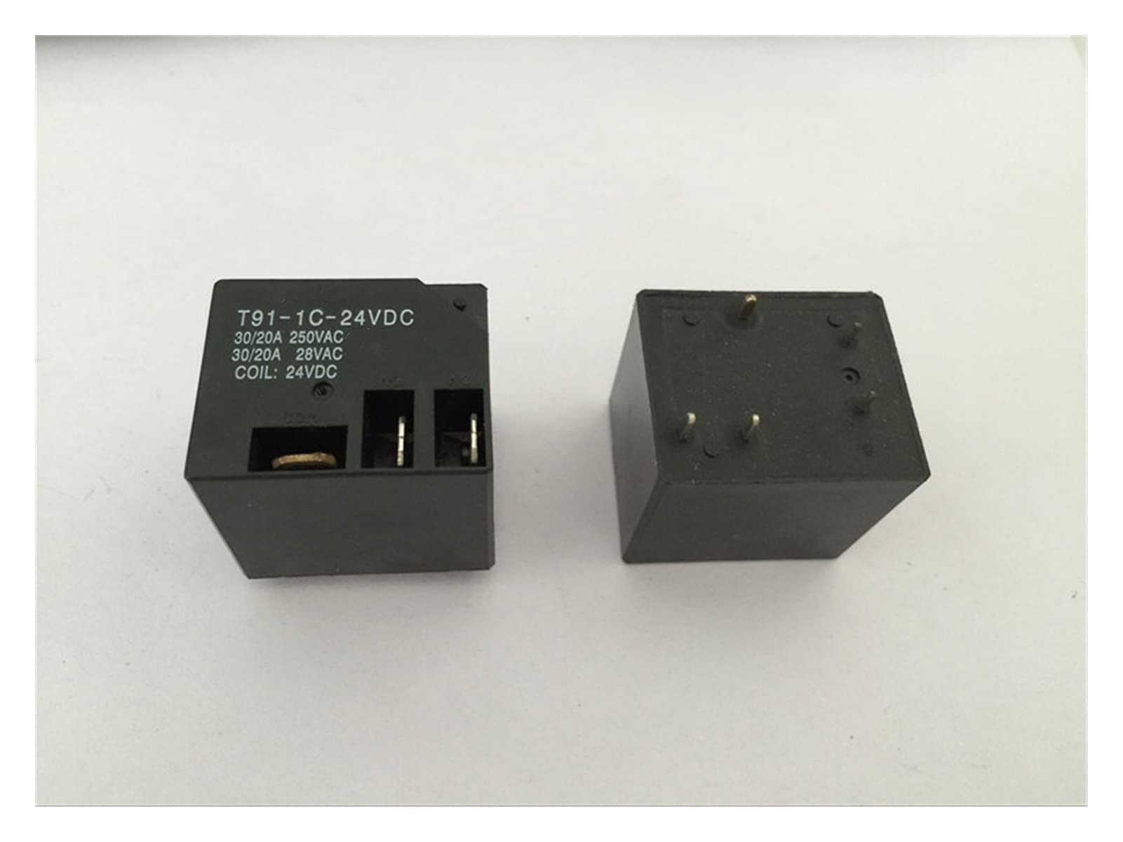 10PCS Q91F-1Z DC 24V Tipo de PCB eléctrico Relé de Potencia 250V 30A