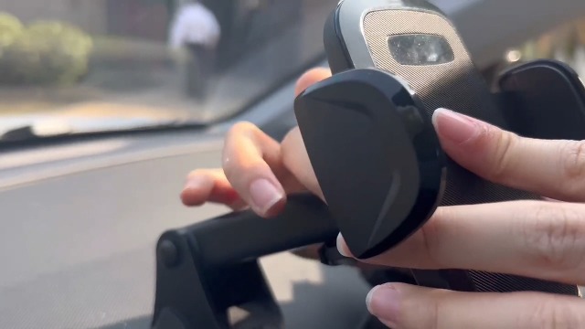Supporto universale per telefono auto, girevole a 360 gradi, supporto per telefono cellulare GPS, ventosa per parabrezza