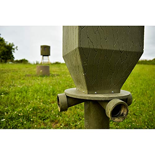Banks Outdoors Gravity Fed Post Mounted Weatherproof Feed Bank Deer and