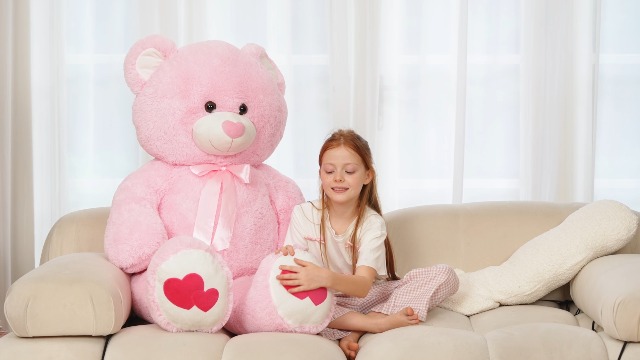 Amazon.com: MaoGoLan Giant Pink Teddy Bear Plush 47