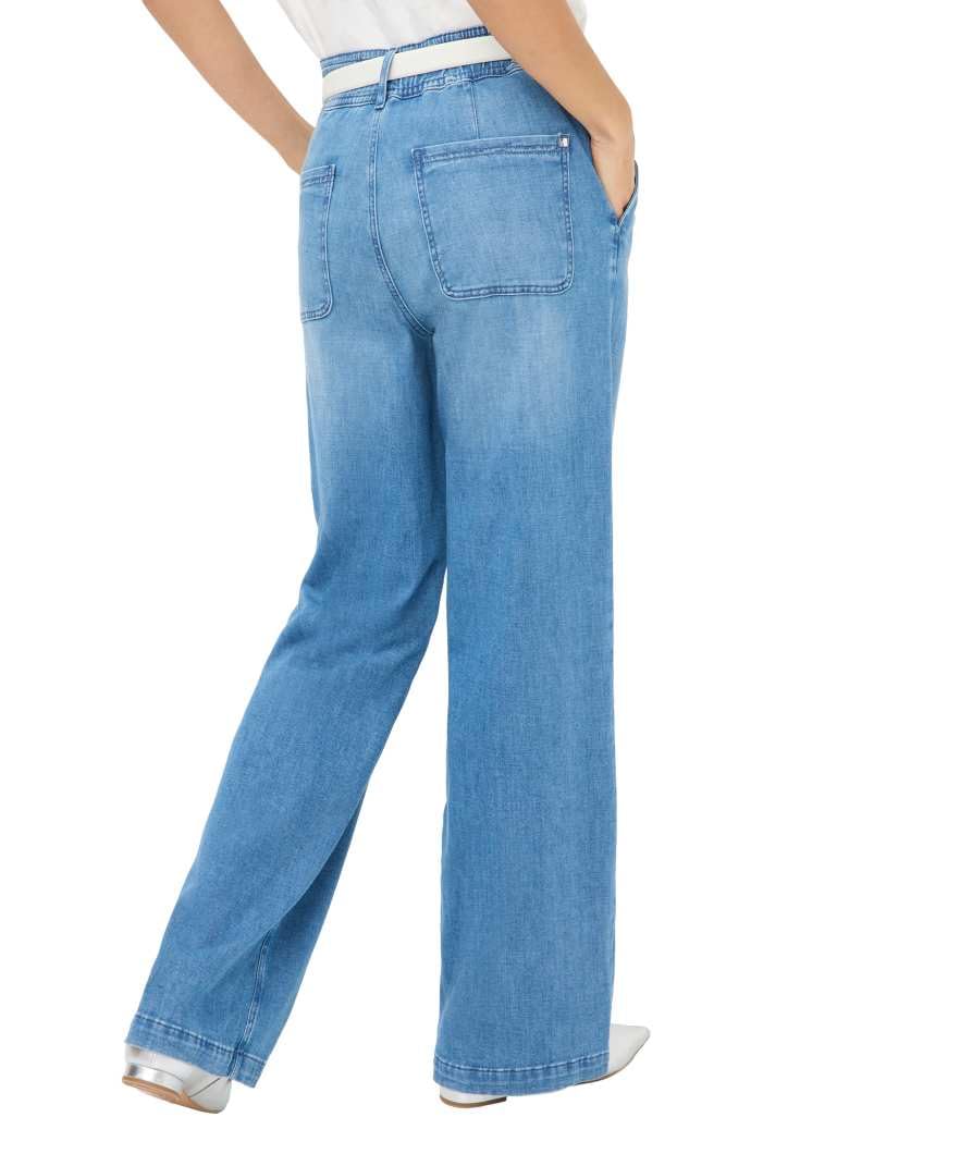 BRAX Style.maine Ultralight Casual Denim Schlupf - Dżins Kobiety
